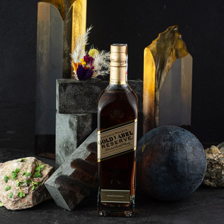 JOHNNIE WALKER GOLD LABEL