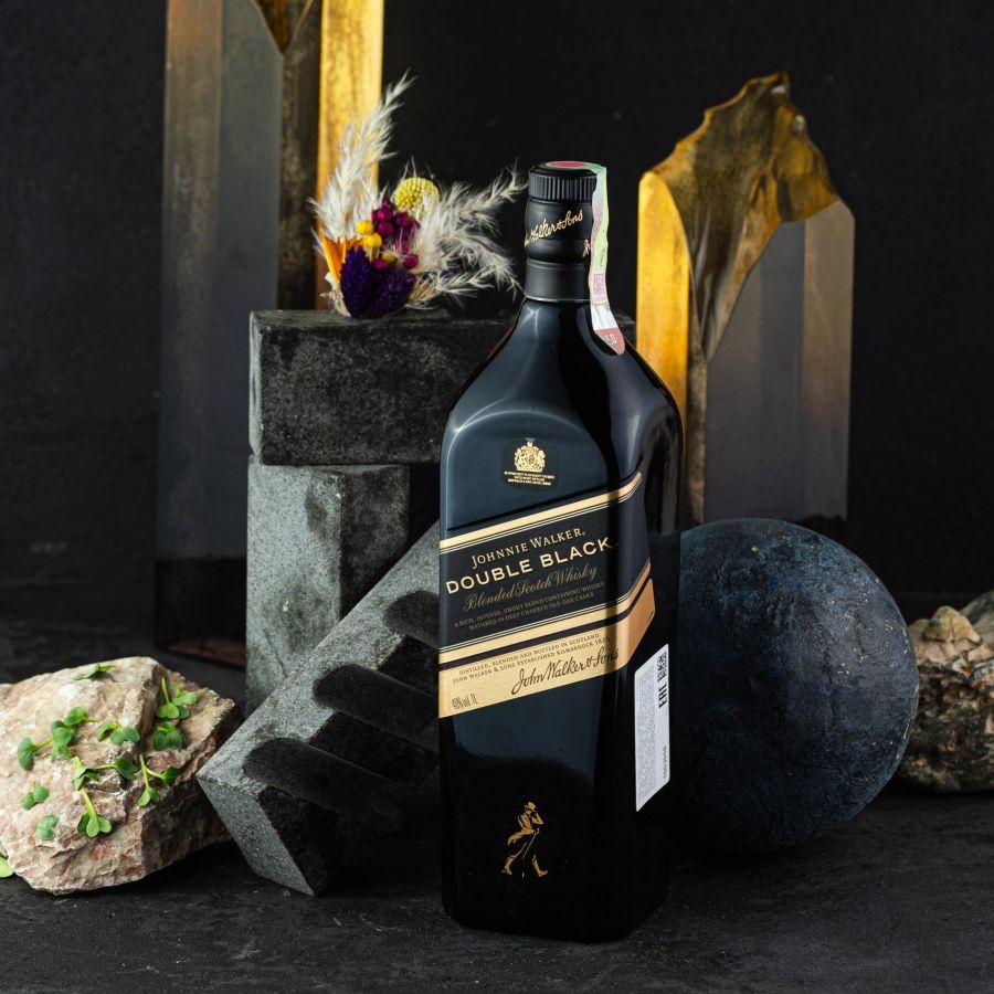 JOHNNIE WALKER DOUBLE BLACK