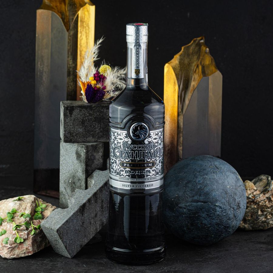 RUSSIAN STANDARD PLATINUM